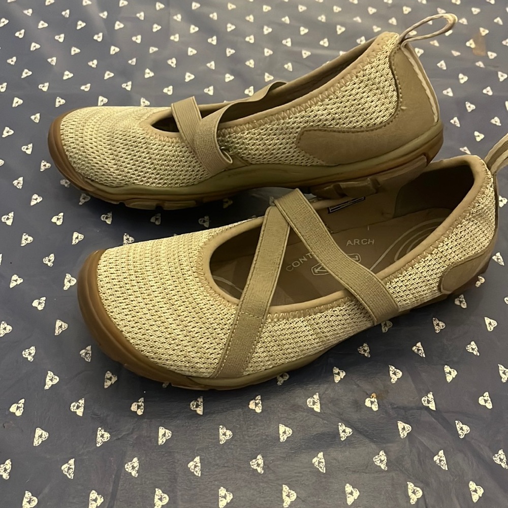 Keen CNX Ballet Flats - Size 7